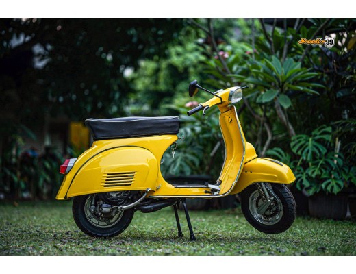 Vespa Piaggio 150 Super Yellow